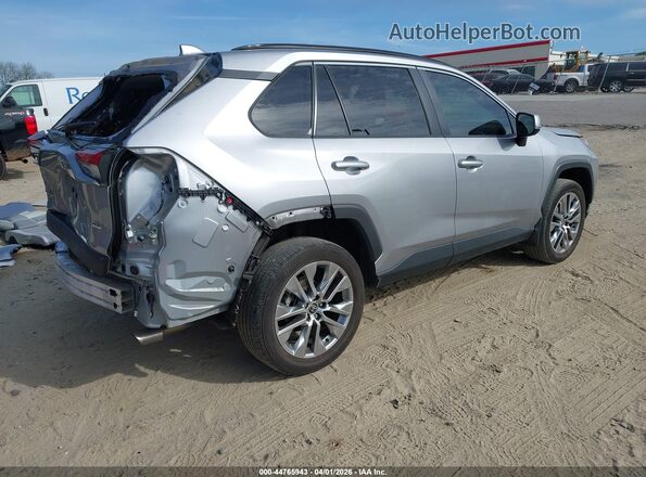 2T3C1RFV2PC230521 2023 TOYOTA LE Silver Rear right