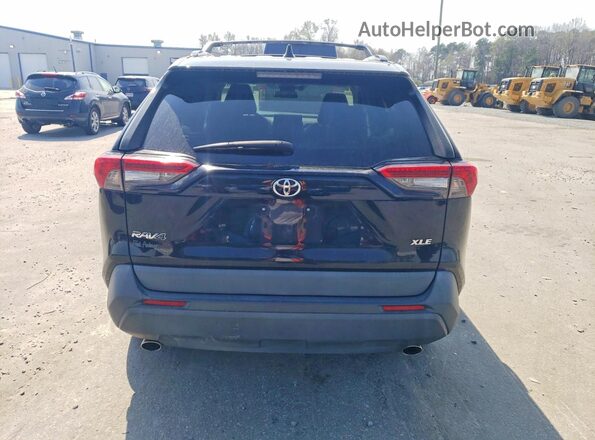 2T3C1RFV7MC159246 2021 TOYOTA LE Black Вид ззаду