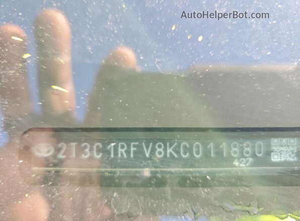 2T3C1RFV8KC011880 2019 TOYOTA LE Серебряный Вид наклейки с VIN-кодом