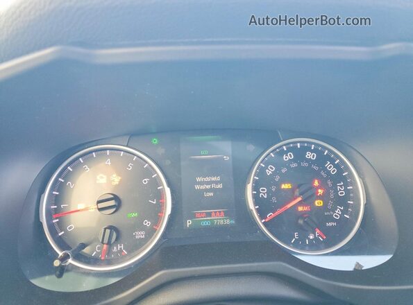 2T3C1RFV8KC011880 2019 TOYOTA LE Серебряный Вид щитка приборов