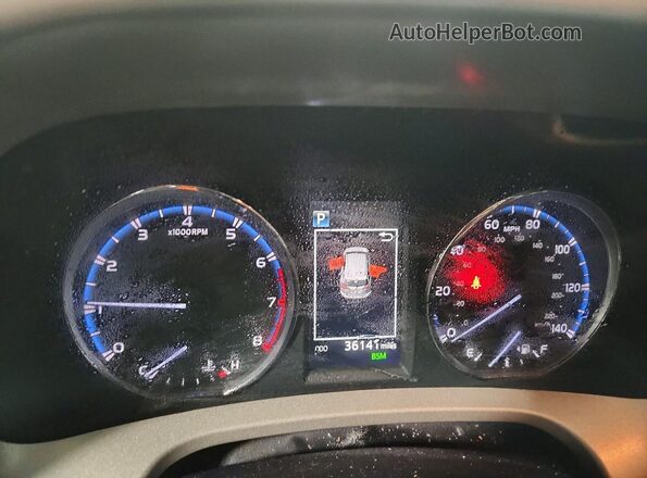 2T3DFREV3JW712394 2018 TOYOTA LIMITED Silver 