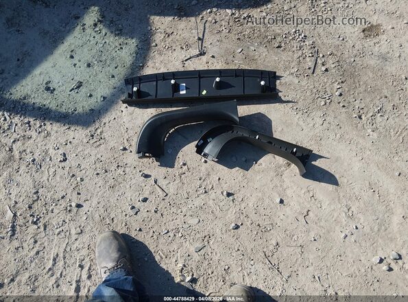 2T3F1RFV2NW281686 2022 TOYOTA LE Black Instrument cluster view