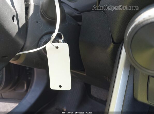 2T3F1RFV2SW523842 2025 TOYOTA LE Gray Widok deski rozdzielczej