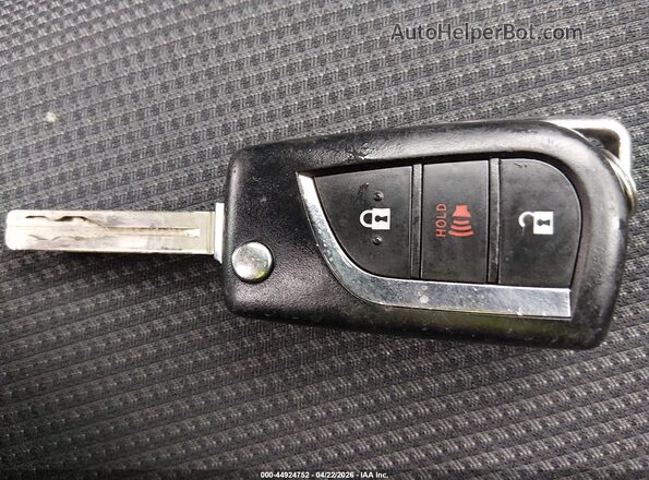 2T3F1RFV7NW272031 2022 TOYOTA LE Maroon Dashboard view