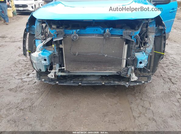 2T3F1RFV8KC057397 2019 TOYOTA LE Blue Front view