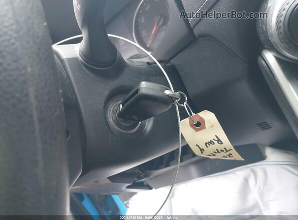 2T3F1RFV8KC057397 2019 TOYOTA LE Blue Dashboard view
