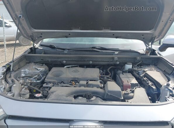 2T3G1RFV2PC338655 2023 TOYOTA LE Silver Հետևի տեսք
