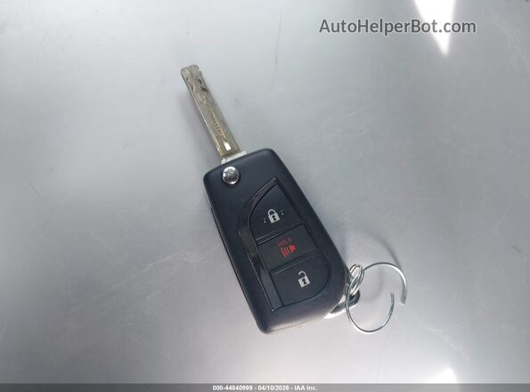 2T3G1RFV2PC338655 2023 TOYOTA LE Silver Առջևի վահանակի տեսք