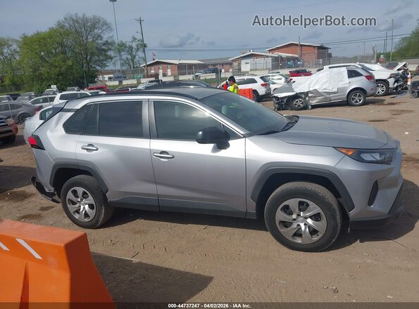 2T3H1RFV2MC116309 2021 TOYOTA LE Silver Widok wnętrza z tyłu