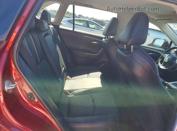 2T3J1RFV2KW030107 2019 TOYOTA RAV4 Red Vista interior trasera