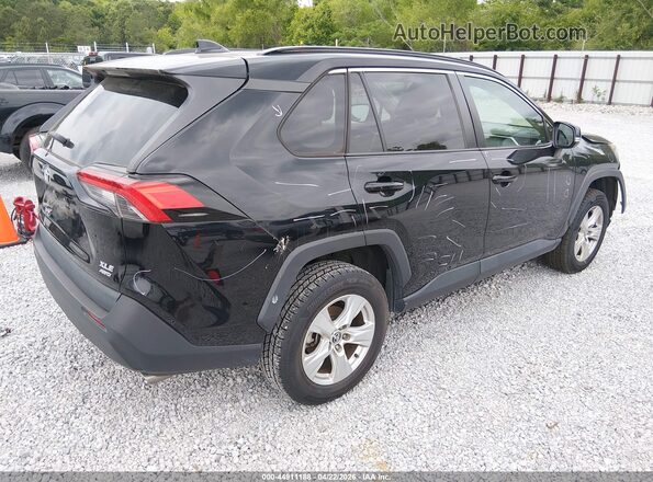 2T3P1RFV1MC154724 2021 TOYOTA LE Black Rear right