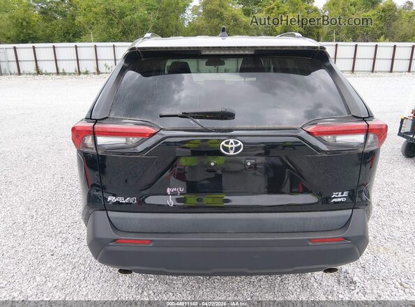 2T3P1RFV1MC154724 2021 TOYOTA LE Black 