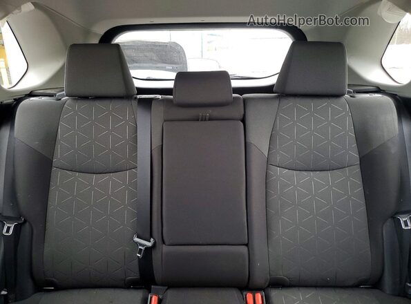2T3P1RFV1MW167486 2021 TOYOTA LE Gray Widok tylnych siedzeń