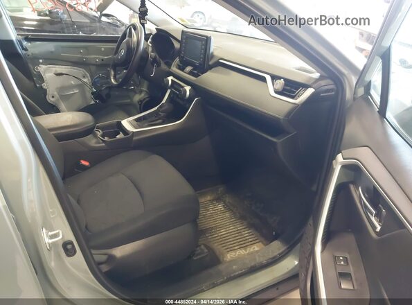 2T3P1RFV2LW126685 2020 TOYOTA LE Green Vista interior delantera