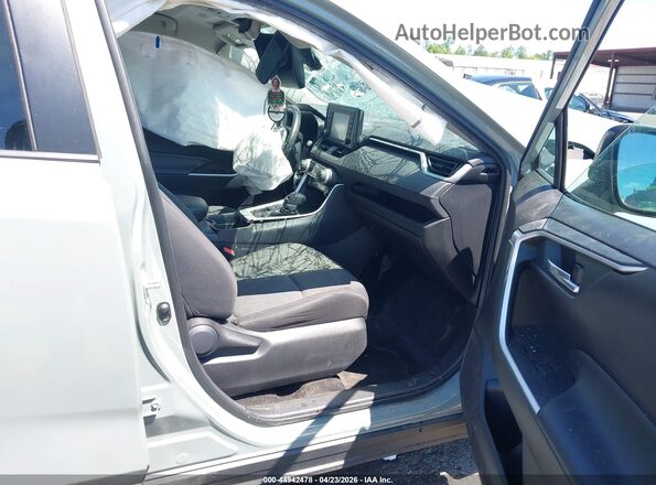 2T3P1RFV2MW155086 2021 TOYOTA LE Gray Вид салону спереду