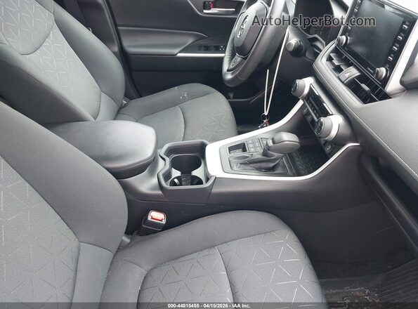 2T3P1RFV4MC221283 2021 TOYOTA LE Silver 