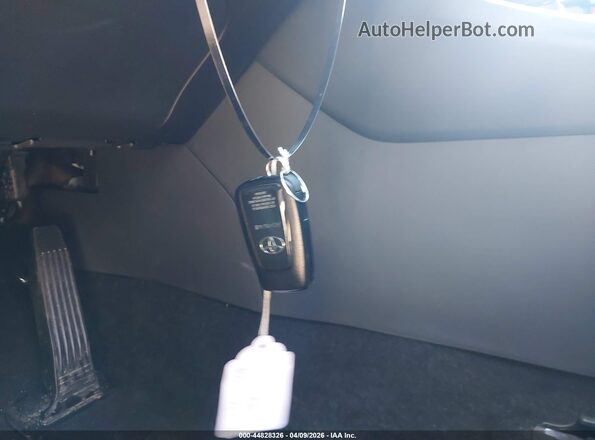 2T3P1RFV5SW594828 2025 TOYOTA LE Gray 