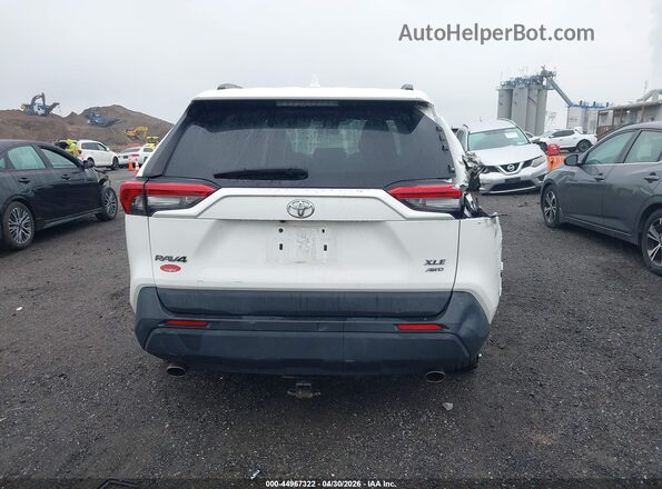 2T3P1RFV9LC075221 2020 TOYOTA LE White 