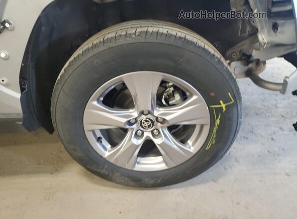 2T3P1RFV9SW567793 2025 TOYOTA RAV Silver 