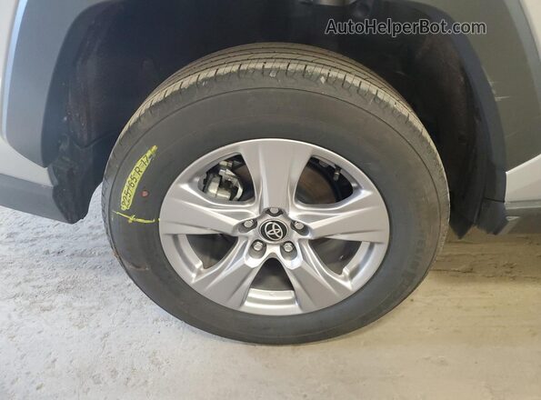 2T3P1RFV9SW567793 2025 TOYOTA RAV Silver 