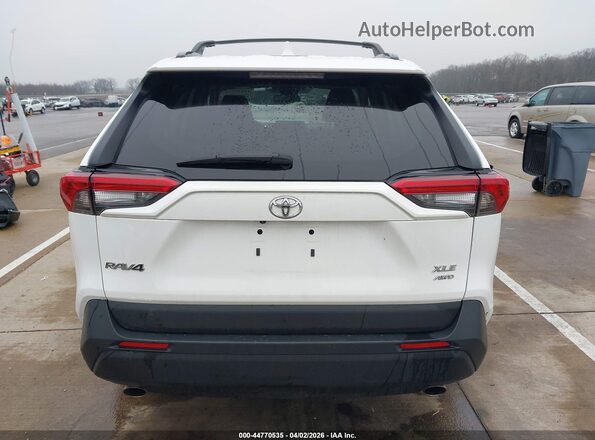 2T3P1RFVXPC329234 2023 TOYOTA LE White 