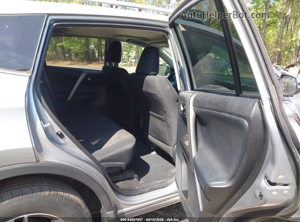 2T3RFREV1HW639560 2017 TOYOTA LE Серебряный Вид наклейки с VIN-кодом