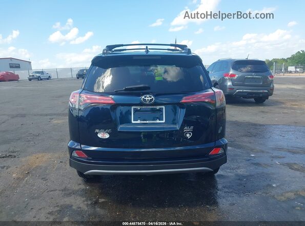 2T3RFREV6JW836827 2018 TOYOTA LE Teal 