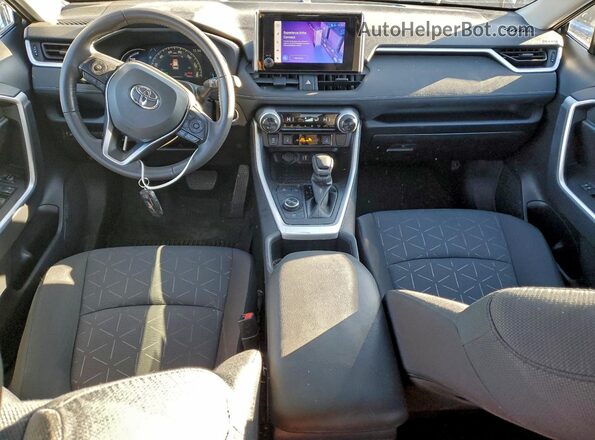 2T3RWRFV7SW280429 2025 TOYOTA LE Gray Widok deski rozdzielczej