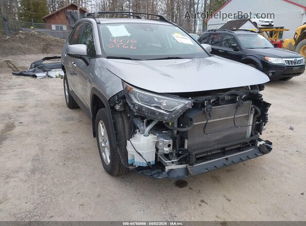 2T3RWRFV9MW111807 2021 TOYOTA LE Silver 