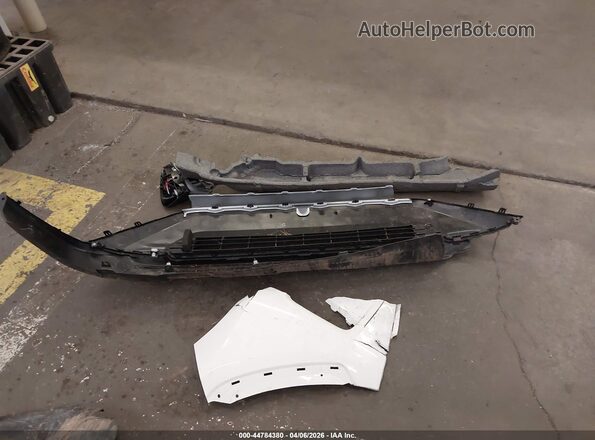 2T3UWRFV1SW282669 2025 TOYOTA RAV4 HYBRID White Սարքավորումների վահանակի տեսք