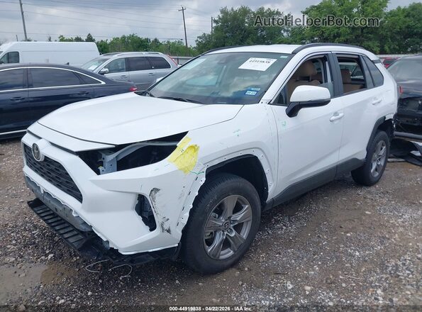 2T3W1RFV1SC352051 2025 TOYOTA LE White Передня ліва чверть