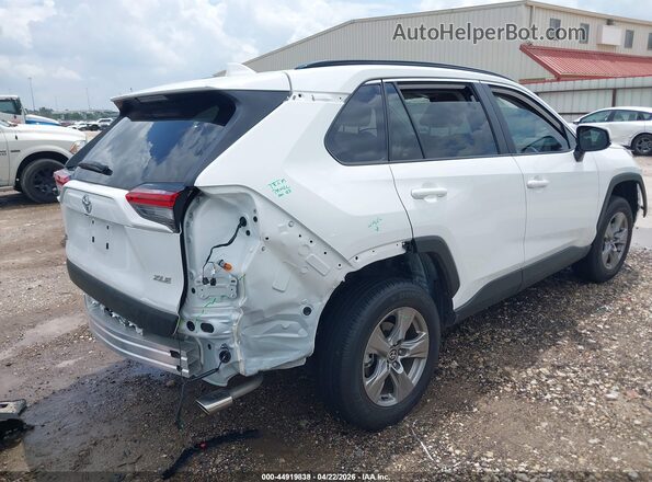 2T3W1RFV1SC352051 2025 TOYOTA LE White Задня права чверть