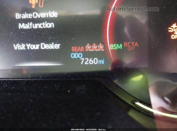 2T3W1RFV1SC352051 2025 TOYOTA LE White 