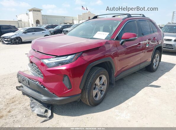 2T3W1RFV2SW375689 2025 TOYOTA LE Red Vista tres cuartos delantera izquierda