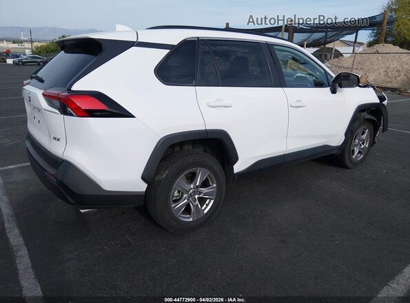 2T3W1RFV3PW279531 2023 TOYOTA LE White Tył prawy