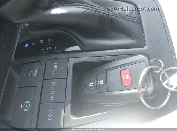 2T3W1RFV3RC287133 2024 TOYOTA LE White 