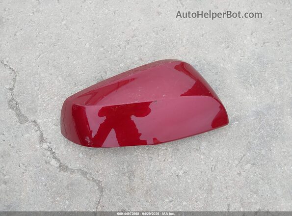 2T3W1RFV5SW435612 2025 TOYOTA LE Red ხელსაწყოთა პანელის ხედი