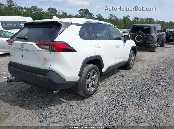 2T3W1RFV7SC356458 2025 TOYOTA LE White Задня права чверть