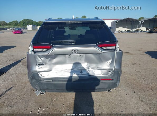 2T3W1RFV8RC259604 2024 TOYOTA LE Silver 