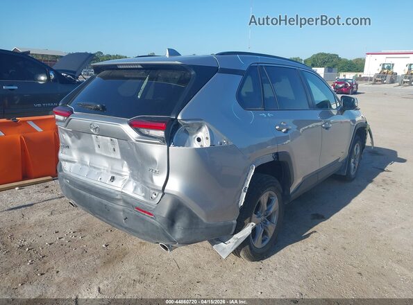 2T3W1RFV8RC259604 2024 TOYOTA LE Silver 