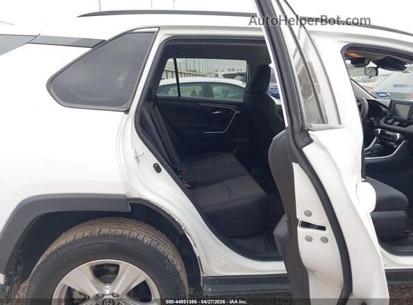 2T3W1RFV9MW128883 2021 TOYOTA LE White 