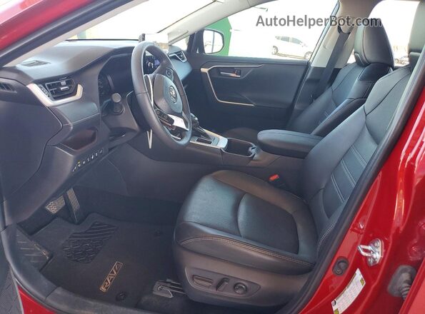 2T3Y1RFV1SW387194 2025 TOYOTA LIMITED Red Widok wnętrza z przodu