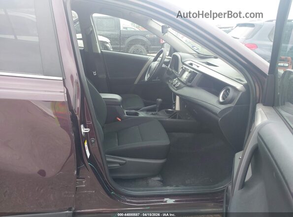 2T3ZFREV0JW508285 2018 TOYOTA LE Темно-бордовый Вид салона спереди