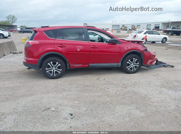 2T3ZFREVXHW343890 2017 TOYOTA LE Red Widok wnętrza z tyłu