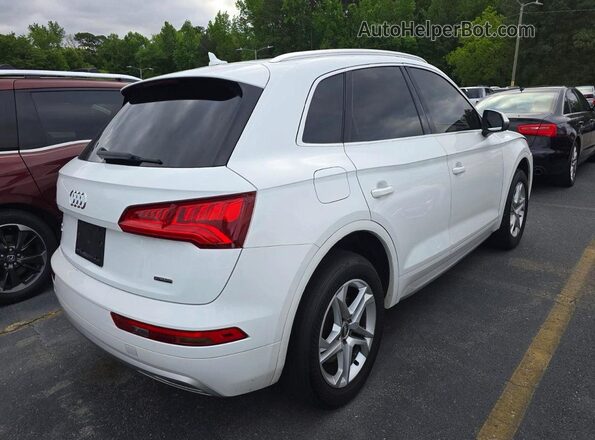 WA1ANAFY5K2141656 2019 AUDI Q5 White 