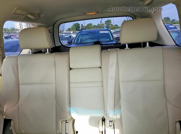 JTJBM7FX3K5225588 2019 LEXUS GX White Vista de los asientos traseros