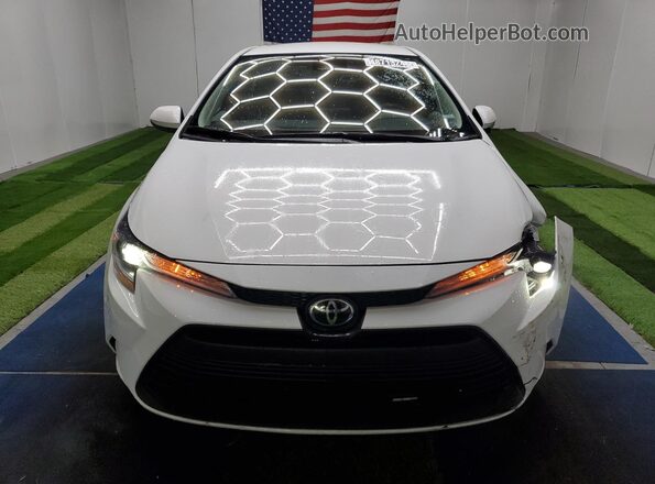 5YFB4MDE3TP366958 2026 TOYOTA LL White Widok wnętrza 360 stopni
