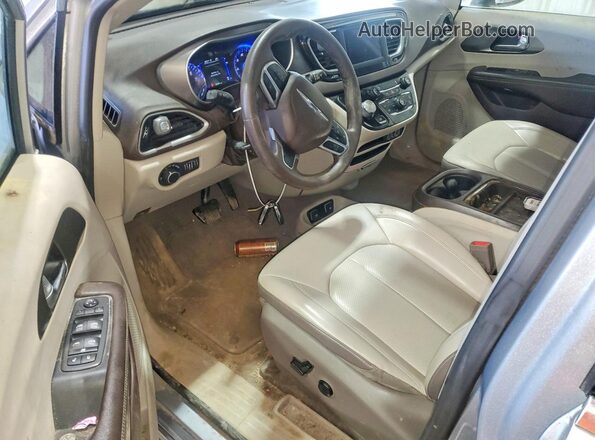2C4RC1DG7MR509056 2021 CHRYSLER VOYAGER Silver Vista del cuadro de instrumentos