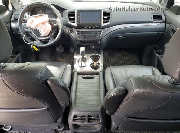 5FPYK3F62HB015517 2017 HONDA RIDGELINE White Widok zestawu wskaźników
