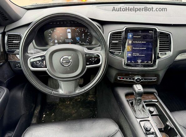 YV4A22PK7J1216180 2018 VOLVO XC90 Black 